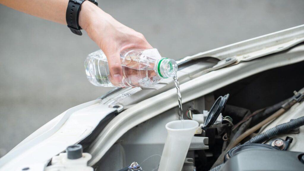 Maintaining Your Car's Water Tank