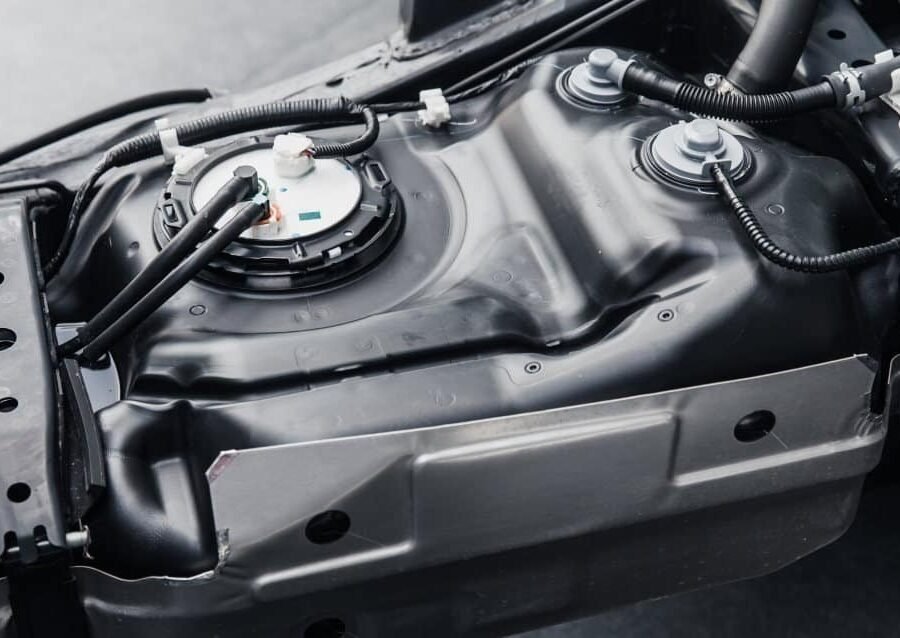 Top Tips for Maintaining Long-Lasting Performance of Your Car's Fuel Tank